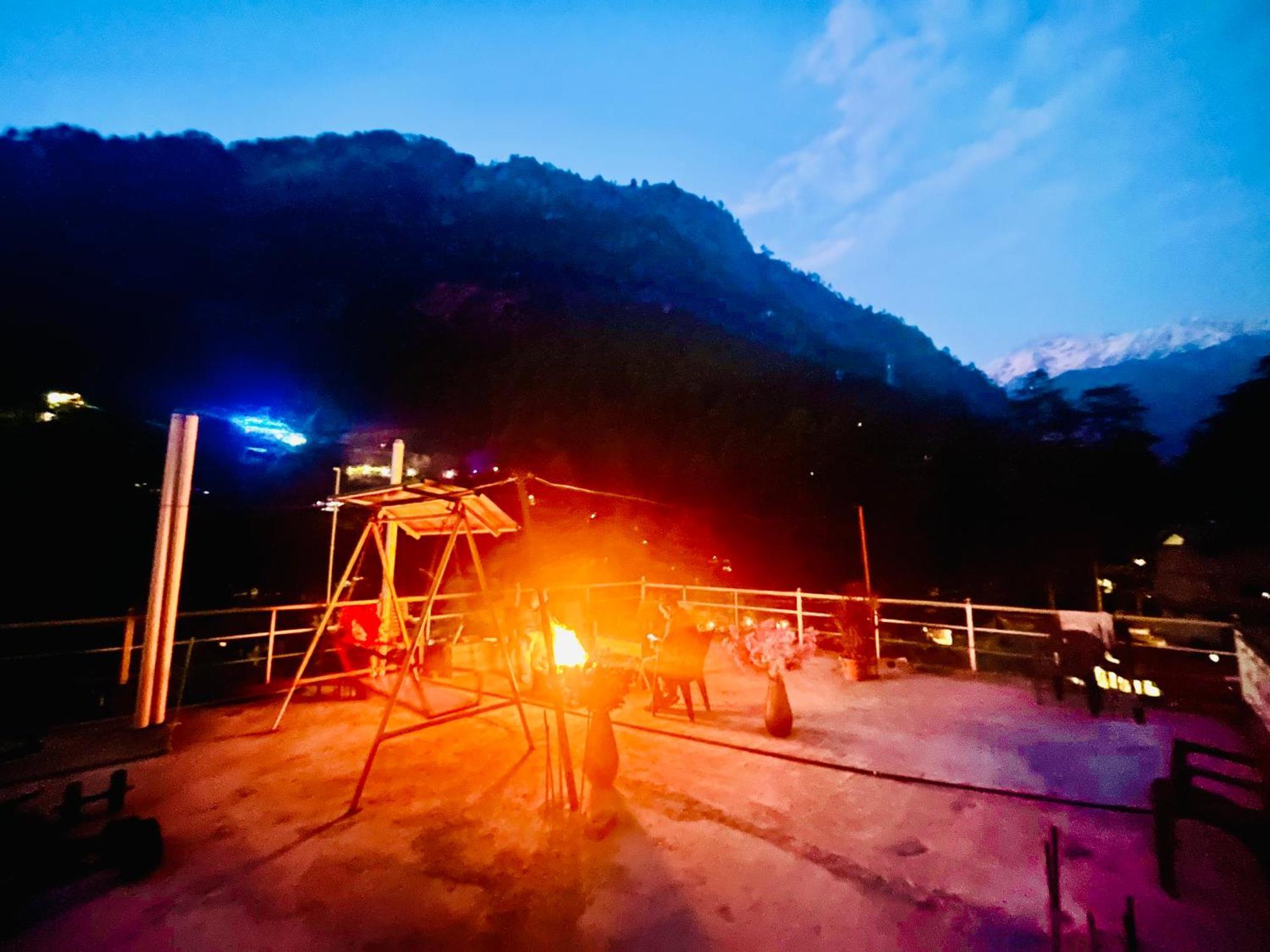 Hotel Dream Valley Kasol #Near Mall Road #River View #Parking #Gaming Zone #Open Terrace #Restaurant Exterior foto